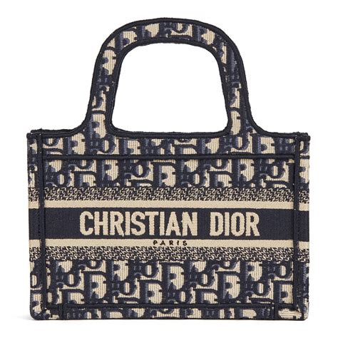 bolsa dior tote mini|christian Dior tote bag.